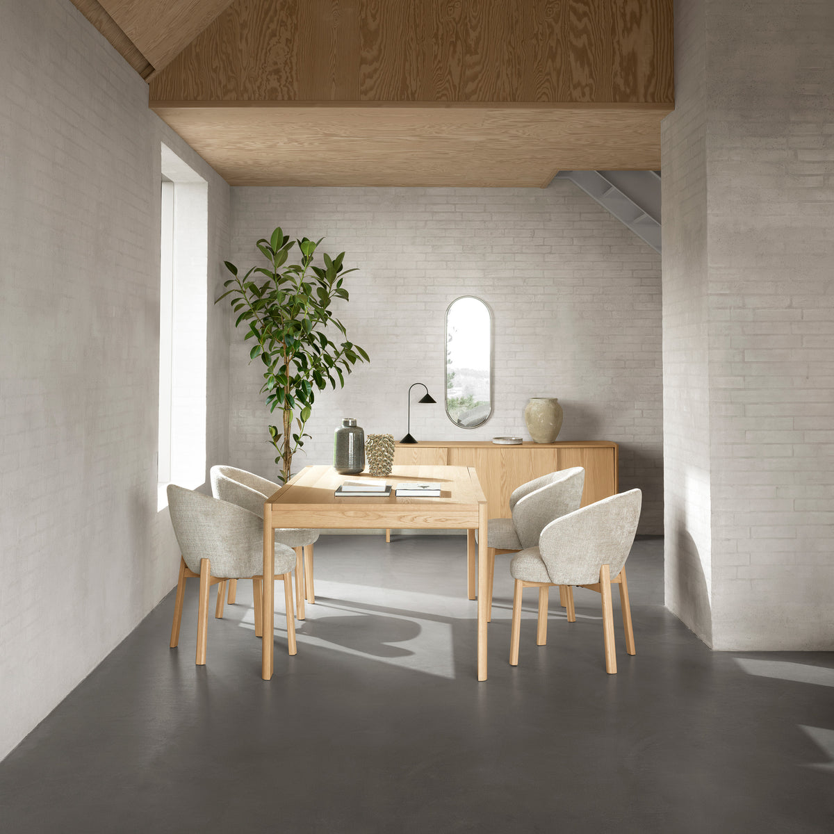 Melor Set of Two Chairs with Armrests, Modern Style – in a room setting