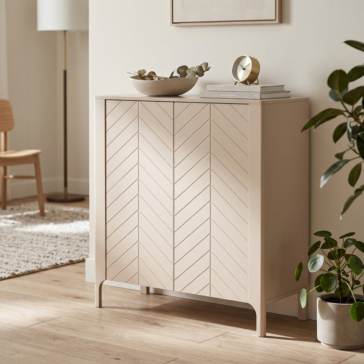 Commode EKLIPSO 103x95 avec façade à deux portes dans un style moderne, coloris Cachemire - dans un aménagement intérieur | Pillovely