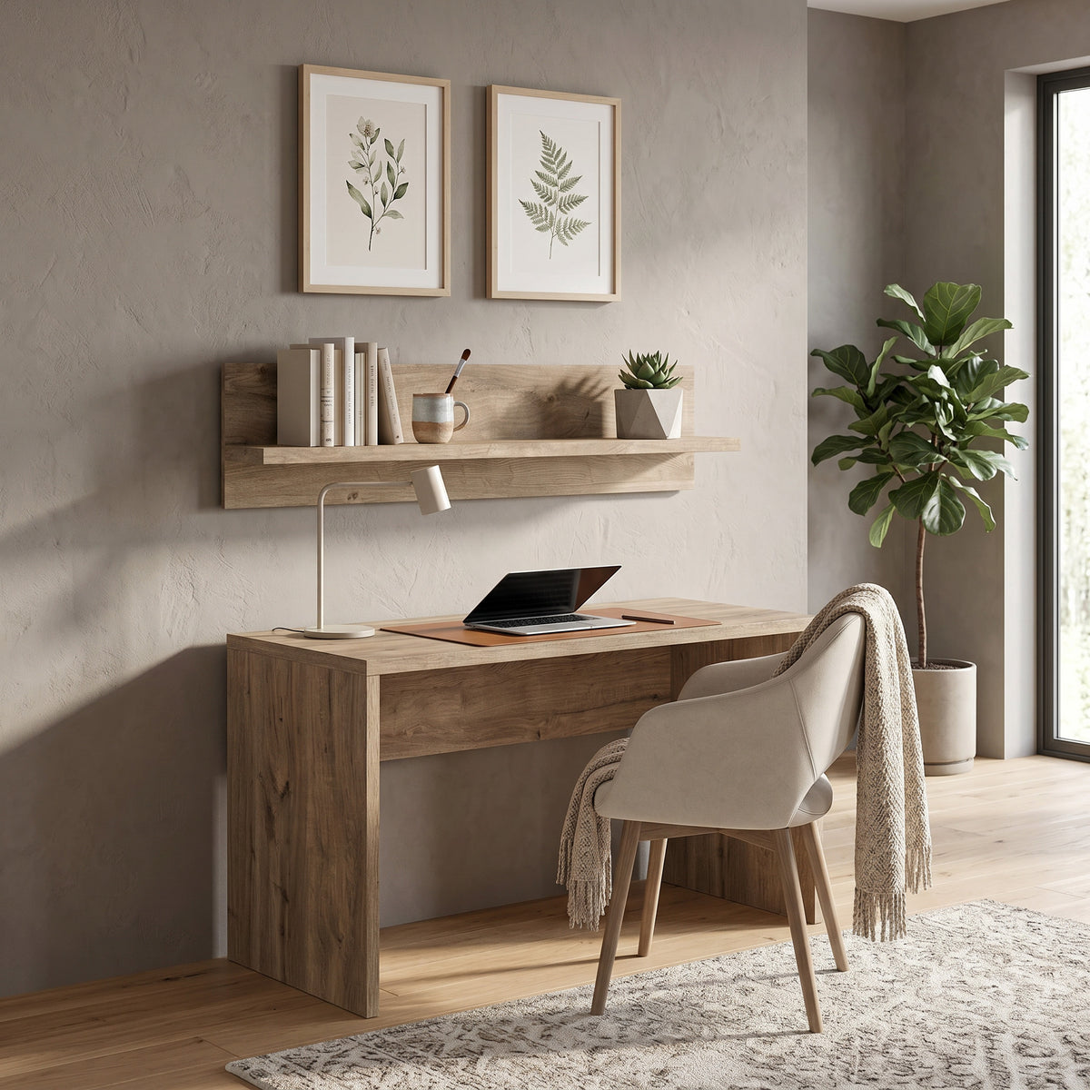 Étagère murale Korin 120x32 au-dessus d'un bureau avec livres et plante grasse – étagère à livres