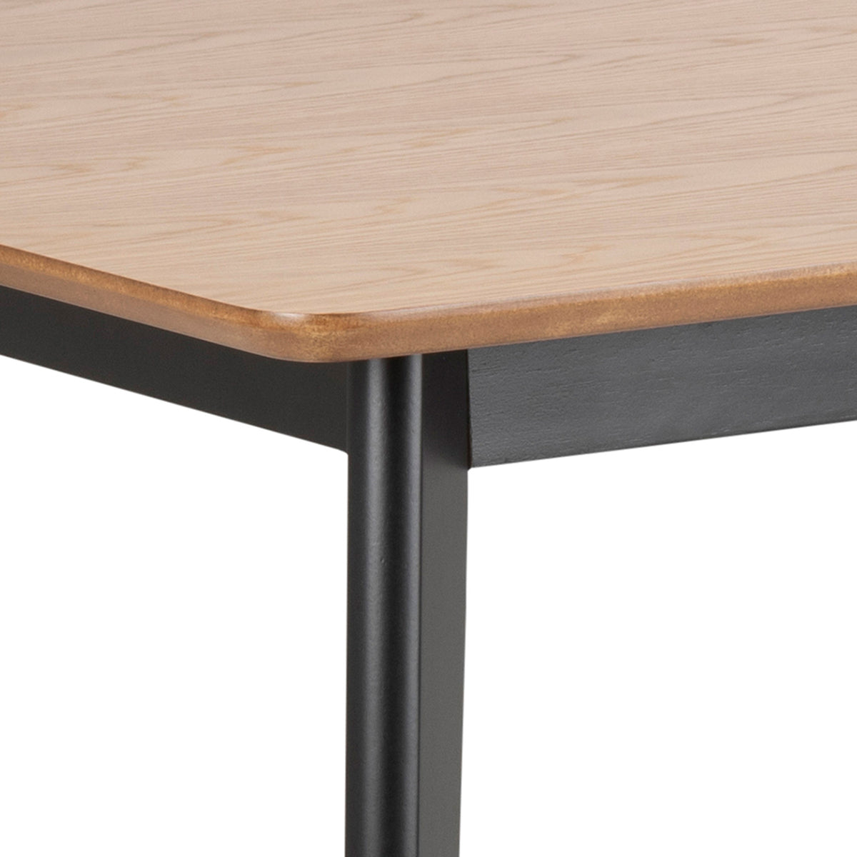 Stół Krel do jadalni 120x80 w stylu skandynawskim – zbliżenie na detale i fakturę