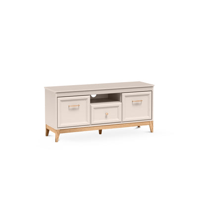 Meuble TV Serena 136x62 avec façades fraisées de style modern classic - vue en angle | Pillovely
