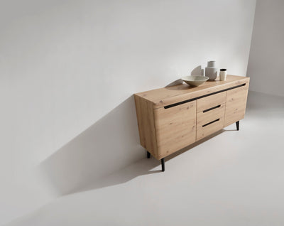 Komoda Trava z szufladami i szafkami 160x83 w stylu skandynawskim – widok pod kątem