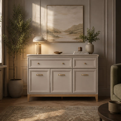Komoda Serena 136x100 z szufladami i szafkami w stylu modern classic – w aranżacji wnętrza