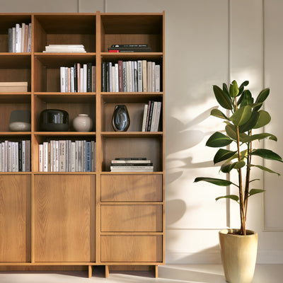 Kiyro Tall Bookcase 50x201, Japandi Style – in a room setting