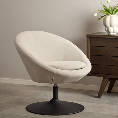 Fotel Otulo do relaksu obrotowy w stylu soft – w aranżacji wnętrza