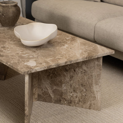 Stolik kawowy Plaris 140x42 w stylu eleganckim – w aranżacji wnętrza