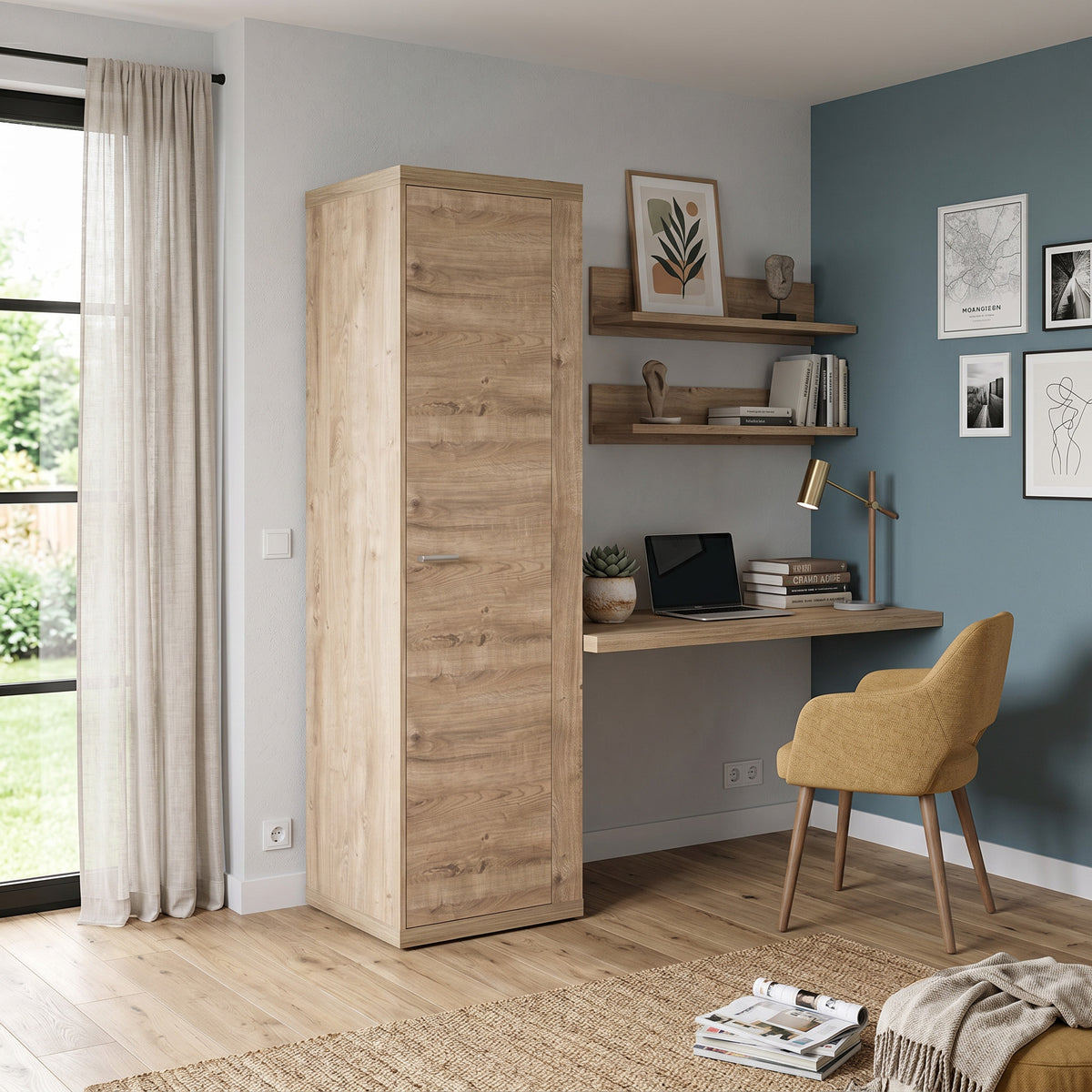 Armoire Korin 201x57 dans une pièce claire à mur bleu, près d'étagères et d'un fauteuil – armoire étroite pour petit appartement