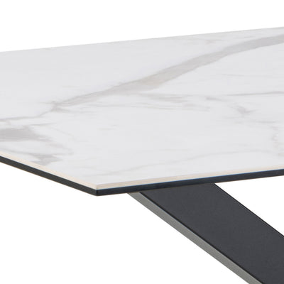 Oryss Dining Table 135x80 cm, Modern Style – close-up of details and texture